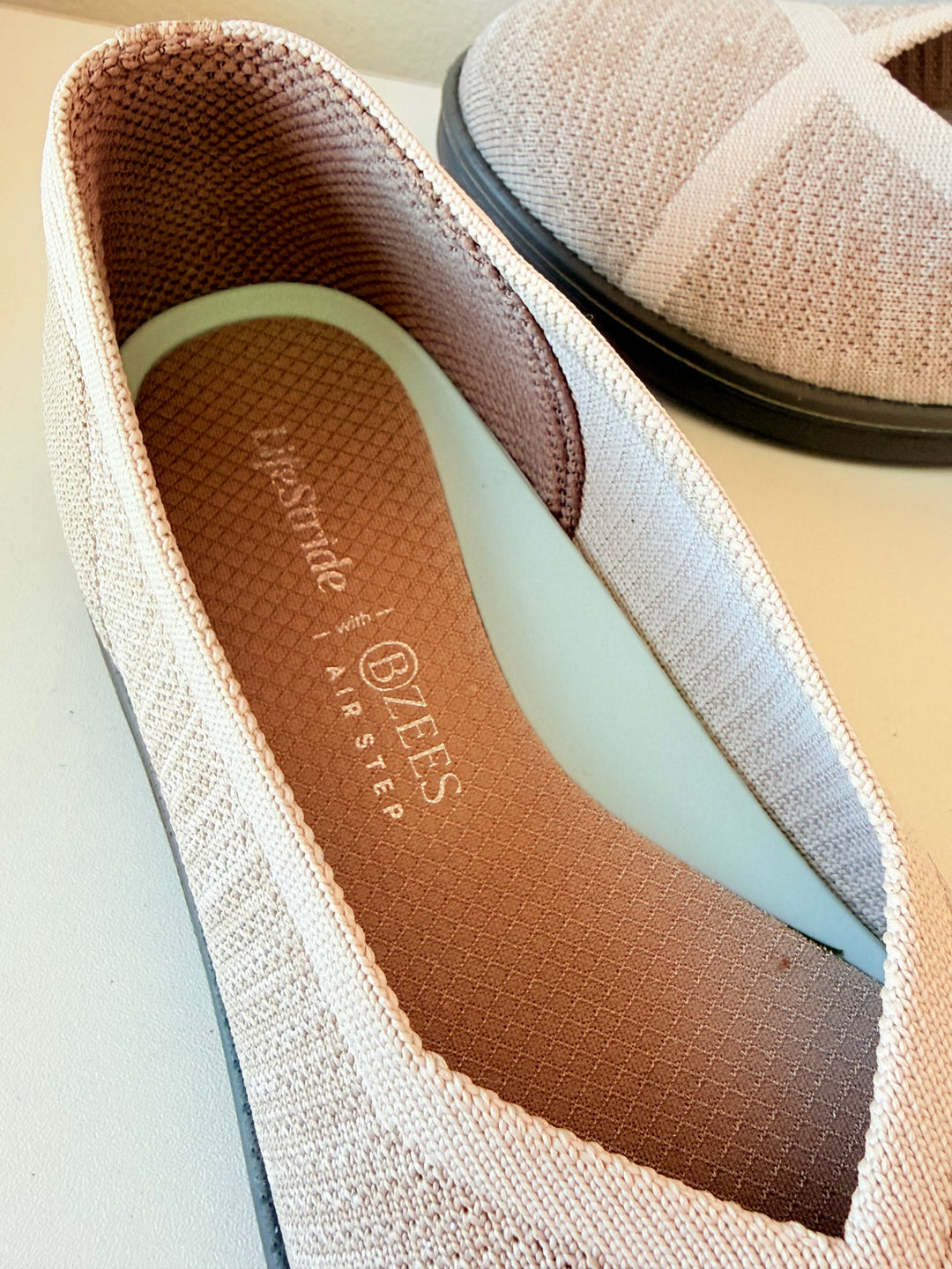 Lifestride Air Step Simply Taupe Slip On Shoes Size 6 Wide New