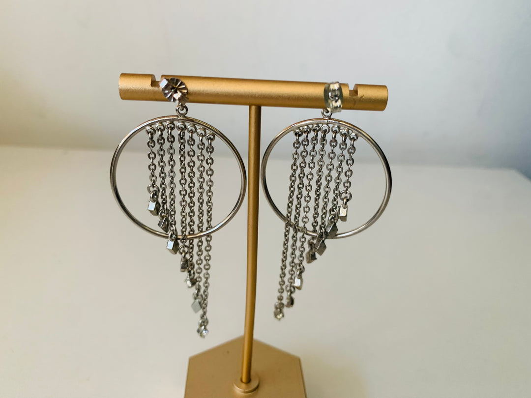 Circle Dangler Pierced Earrings in Silver Tone