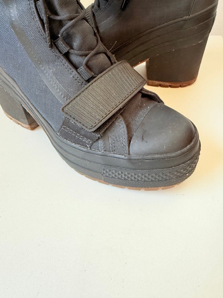 Converse Chuck Taylor All Star GR82 Black Patform Boots Extra High Size 6.5 Canvas Lace Up