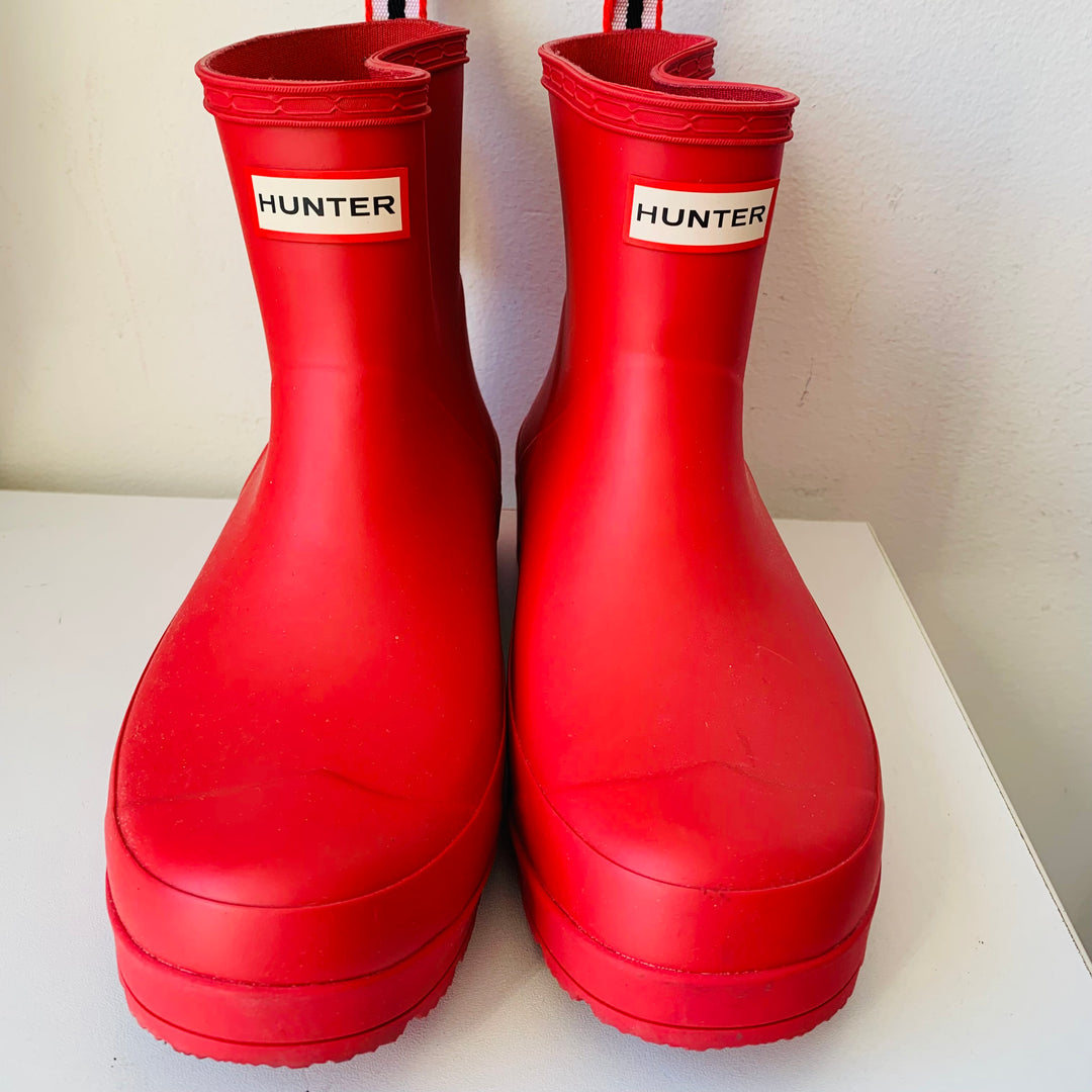 Hunter Red Rubber Ankle Boots Size 9