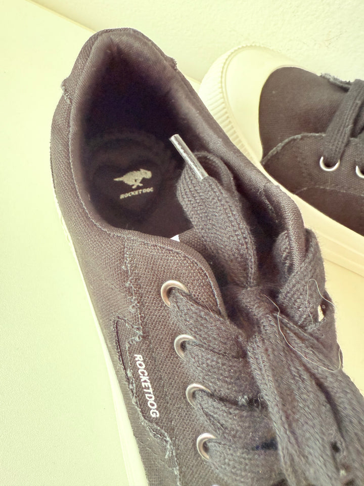 Rocketdog Black Canvas Sneakers Size 8