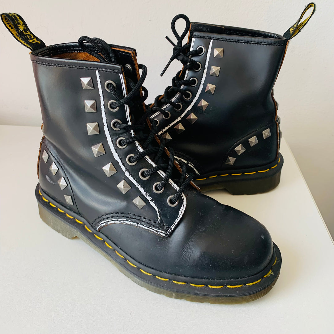 Doc Martens Black Dtudded 1460 Lace Up Boots Size 7 Women’s