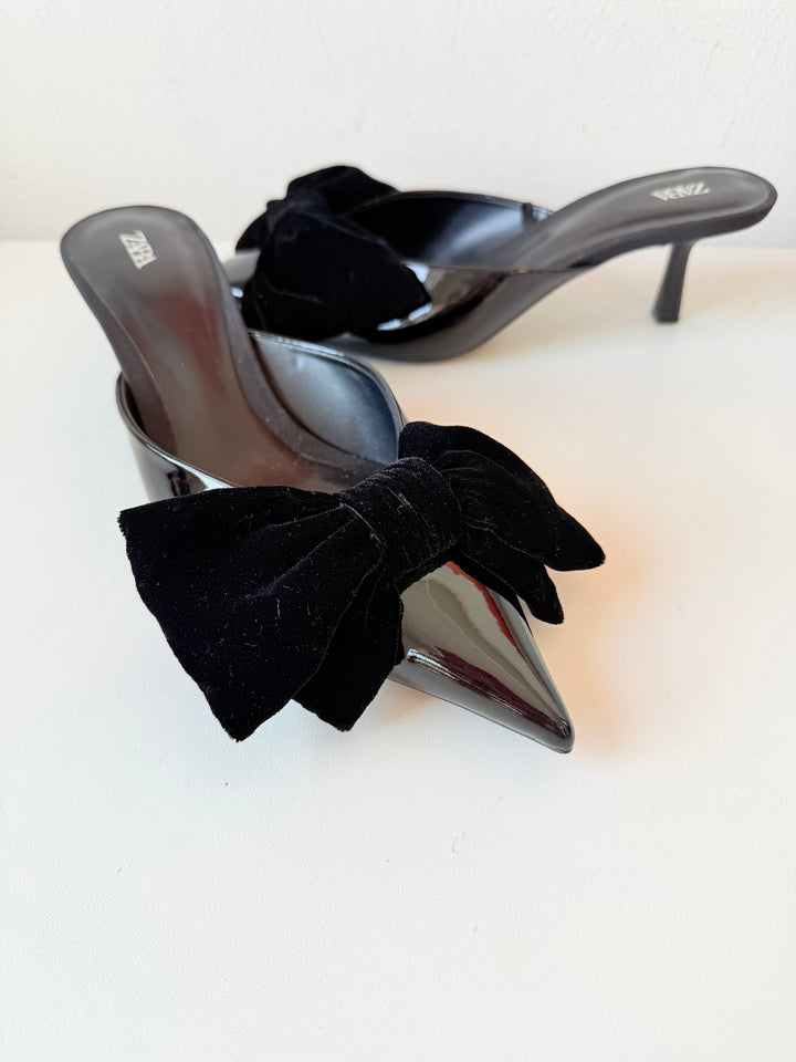 Zara Black Patent Bow Mule Heeled Kitten Heels Size 38 New