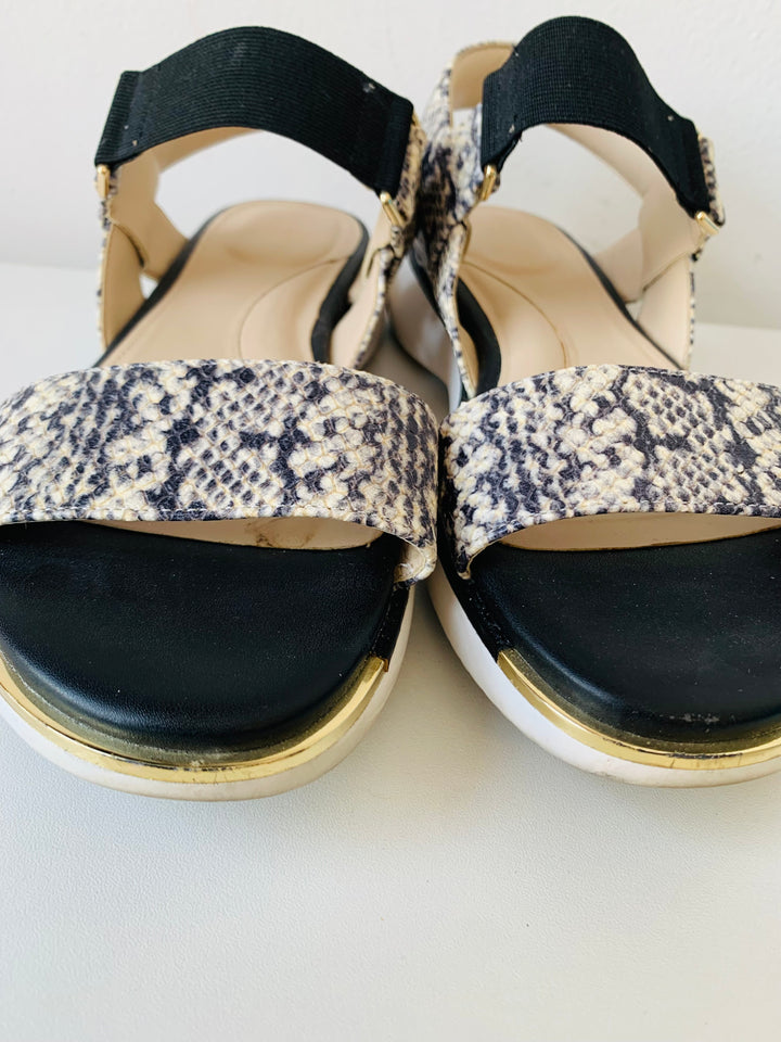 Cole Haan Grand Ambition Natural Corolla Print Sandals Size 7.5