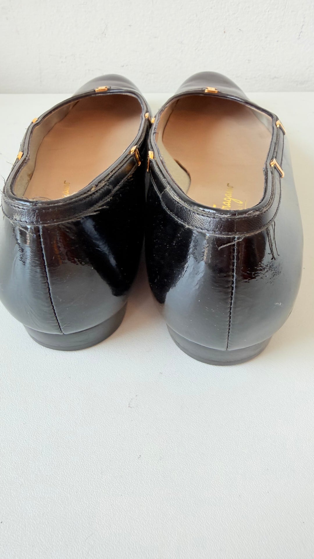 Salvatore Ferragamo Boutique Black Patent Leather Gold Detailed Ballet Flats Size 10 Women’s