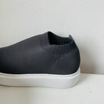 J/Slides Slate Grey Slip On Sneaker New in Box Size 6.5