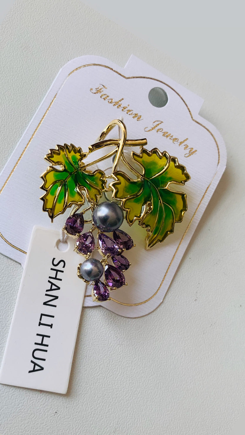 Shan Li Hua Grap Brooch New With Tag