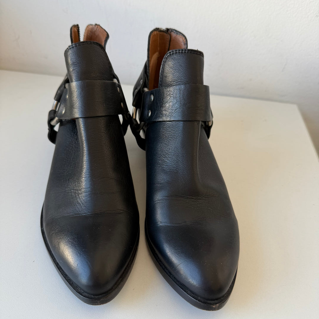 Frye Black Leather Ray Harness Back Zip Booties Size 7