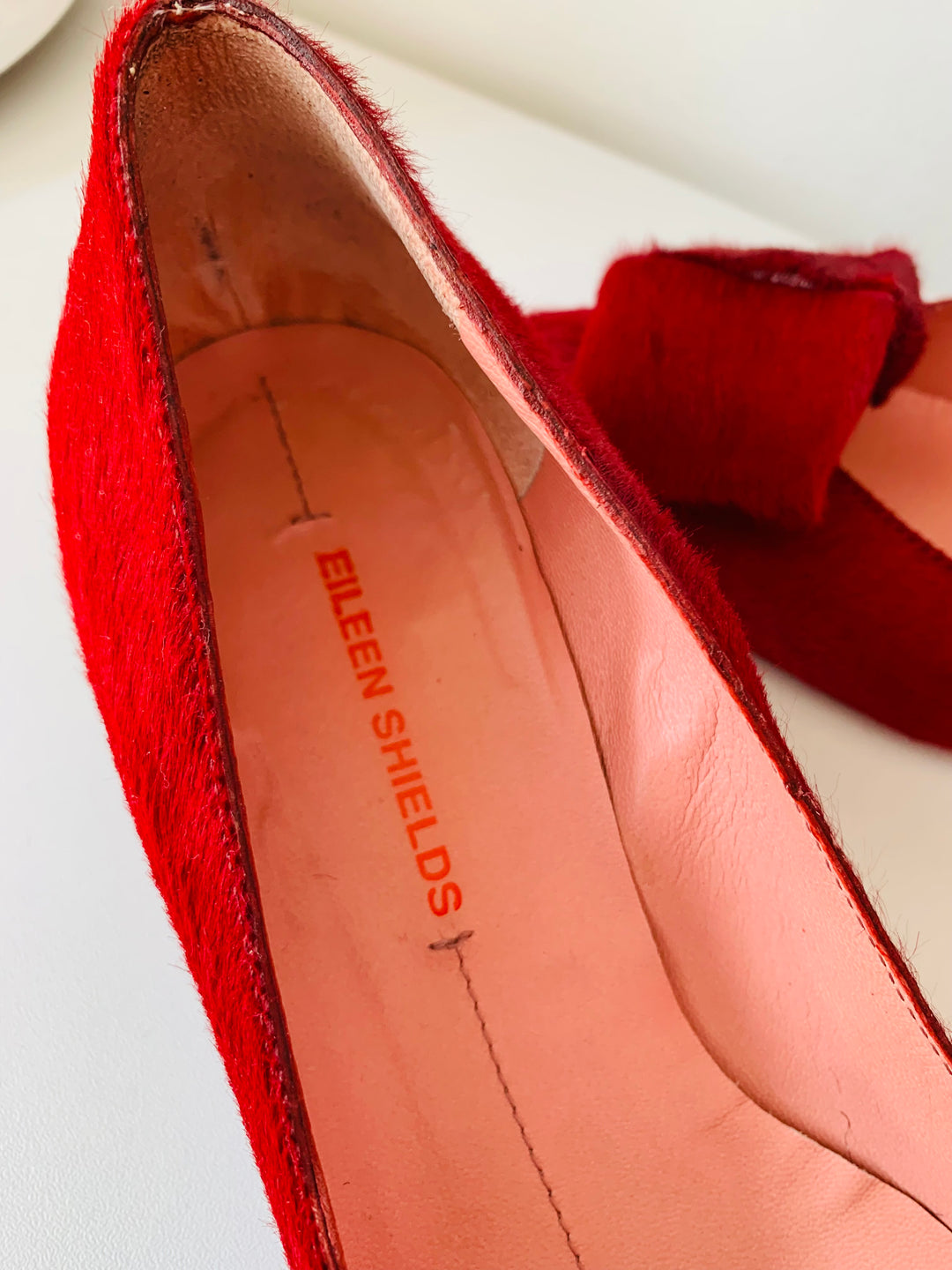 Eileen Sheilds Red Suede Kitten Heels Size 37.5