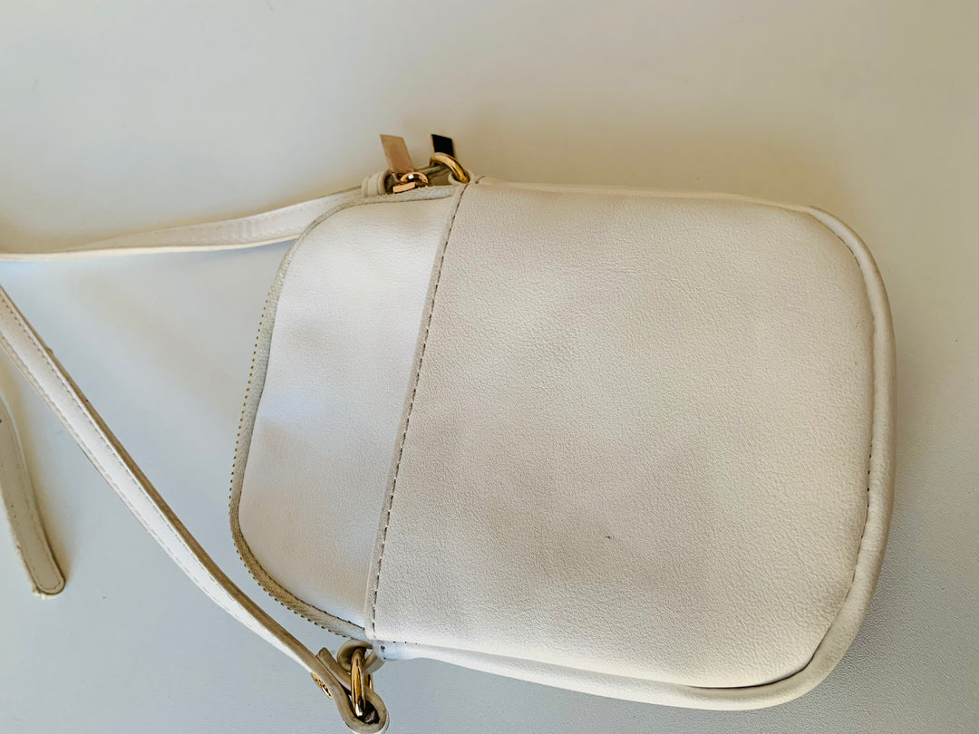 Mili & Lili White and Brown Woven Crossbody