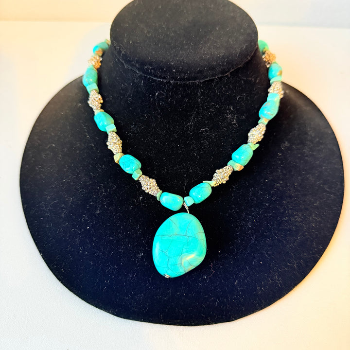 Faux Turquoise Pendent Necklace