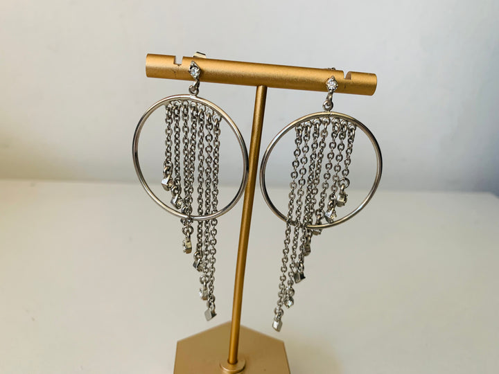 Circle Dangler Pierced Earrings in Silver Tone