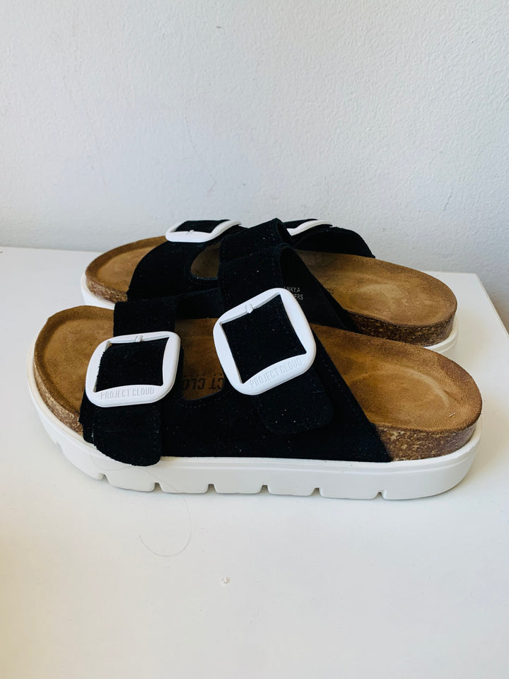 Project Cloud Greece Chucky A Black Suede Sandals Size