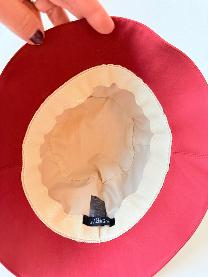 Burberry Red And Beige Nova Check Bucket Hat Size Medium