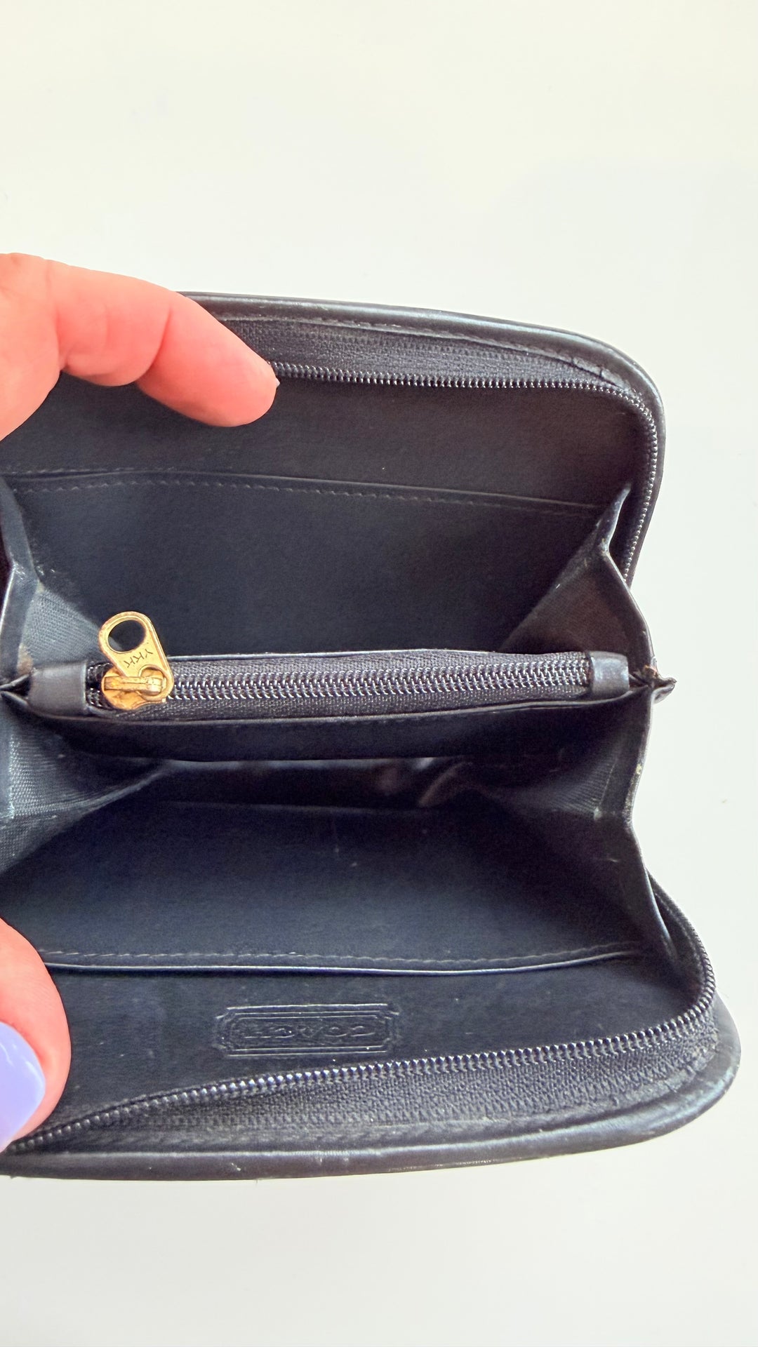 Coach Black Leather Zip Around Vintage Wallet/Coin Purse