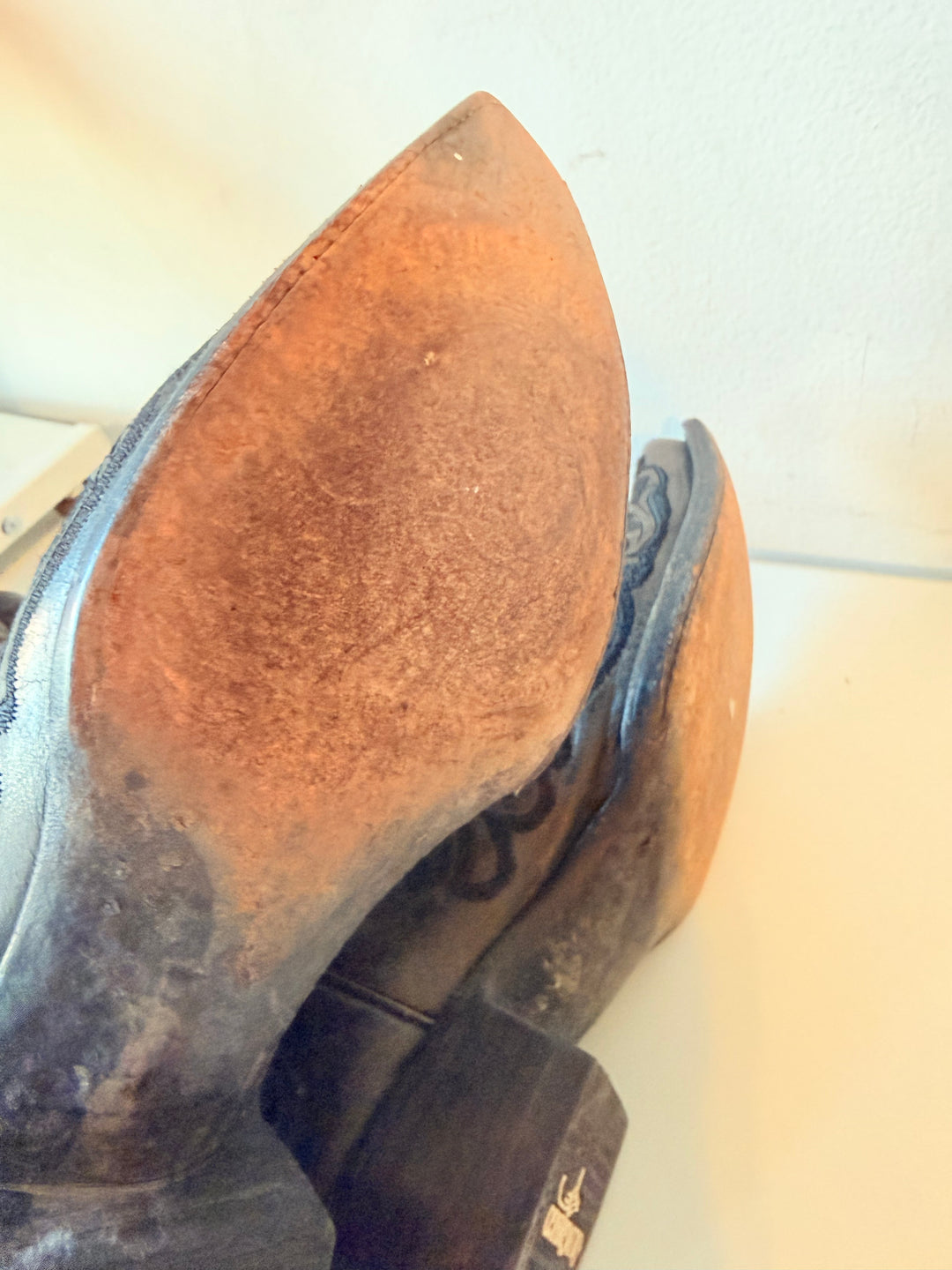 Old Gringo Black Western Distressed Leather Cowgirl Boots Size 9