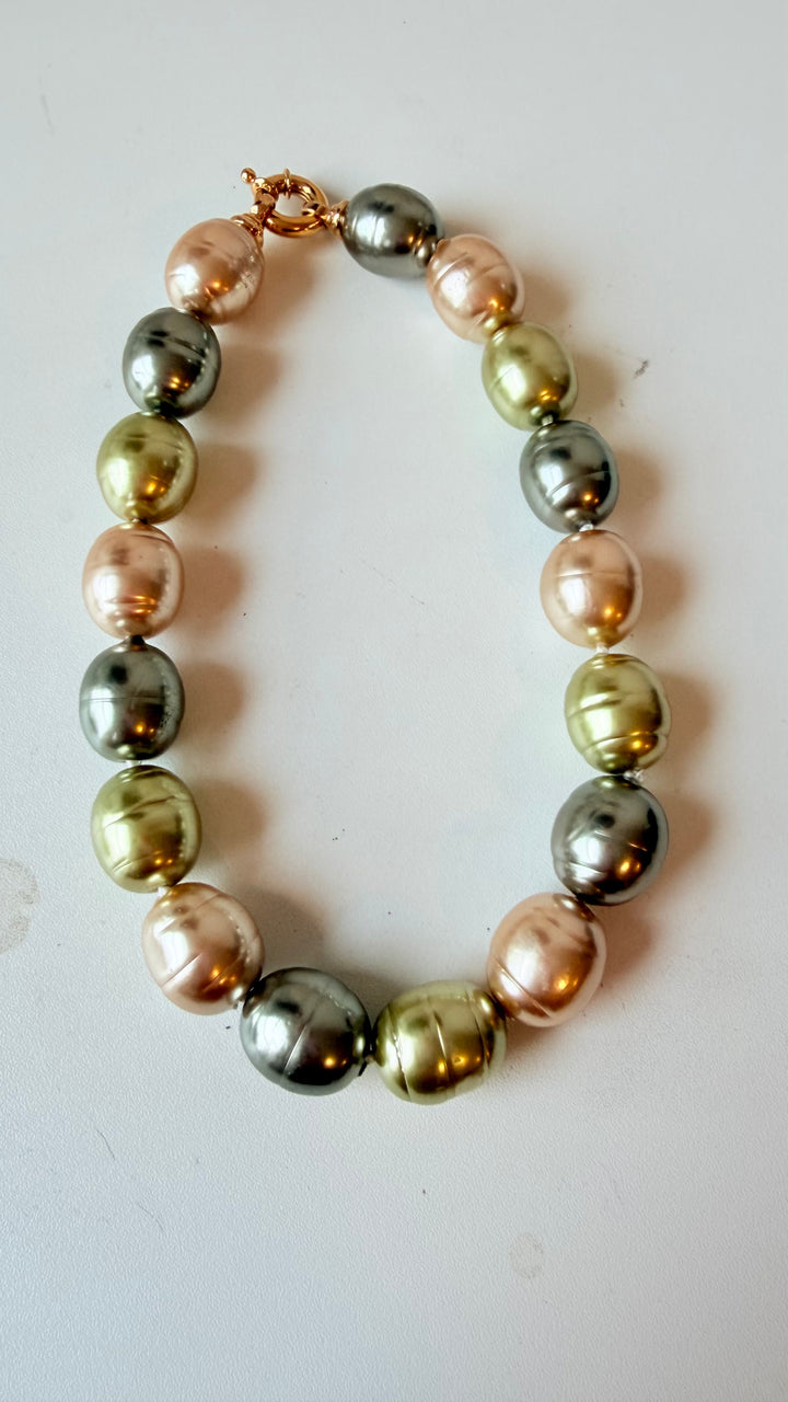 Marjorica Faux Multi Colored Chunky Pearl Necklace