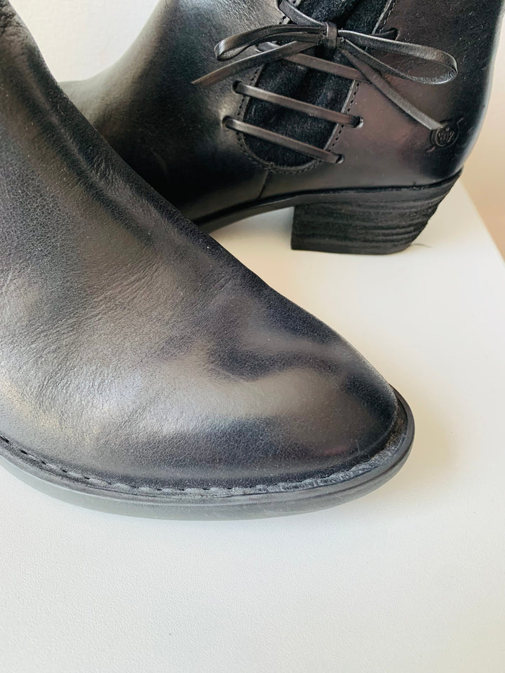 Born Bowlen Black Leather Ankle Bootie Size 9
