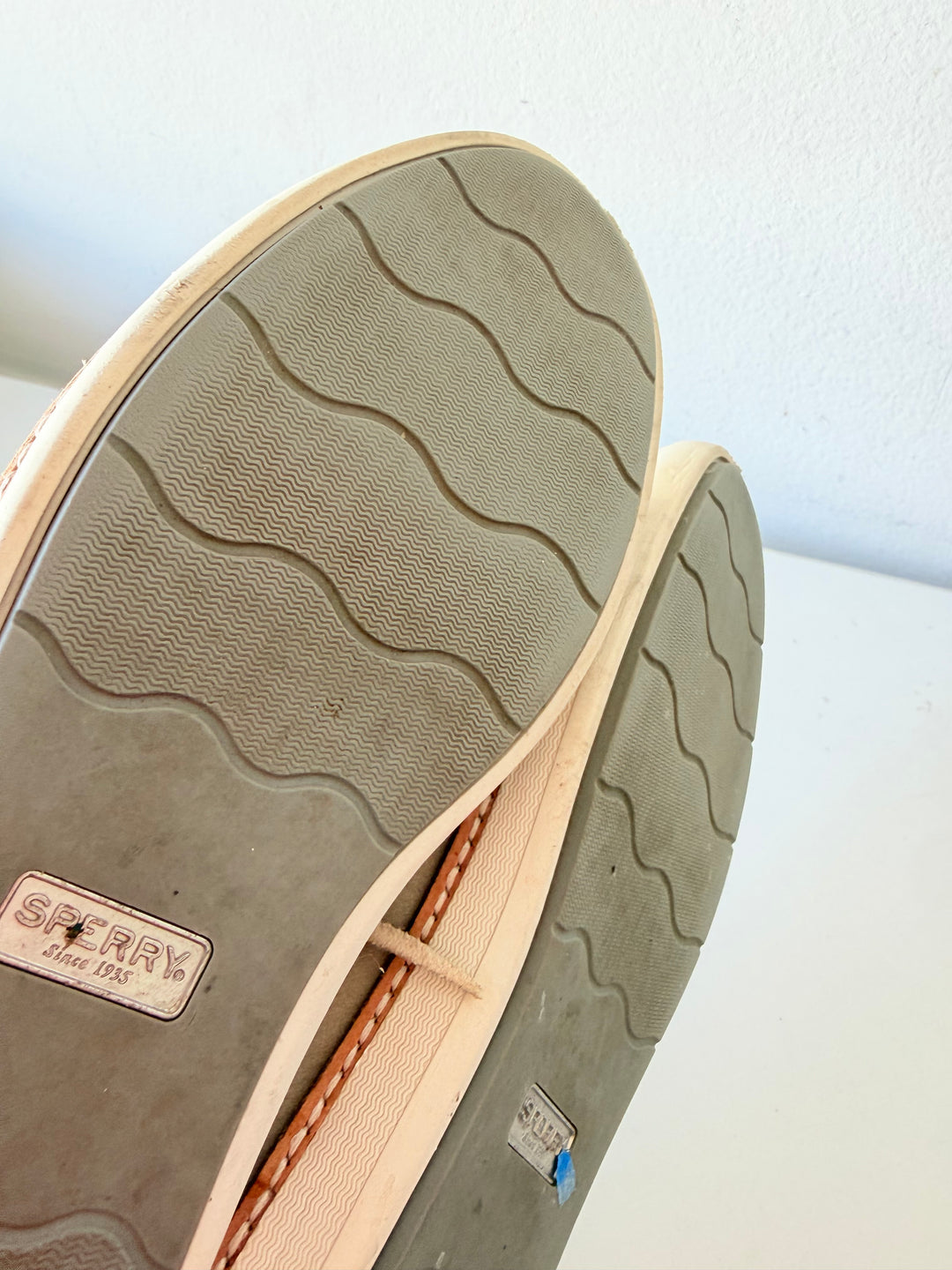 Sperry Top Sieder Gold Cup Cruz Leather Sneaker Size 10 an Light Grey