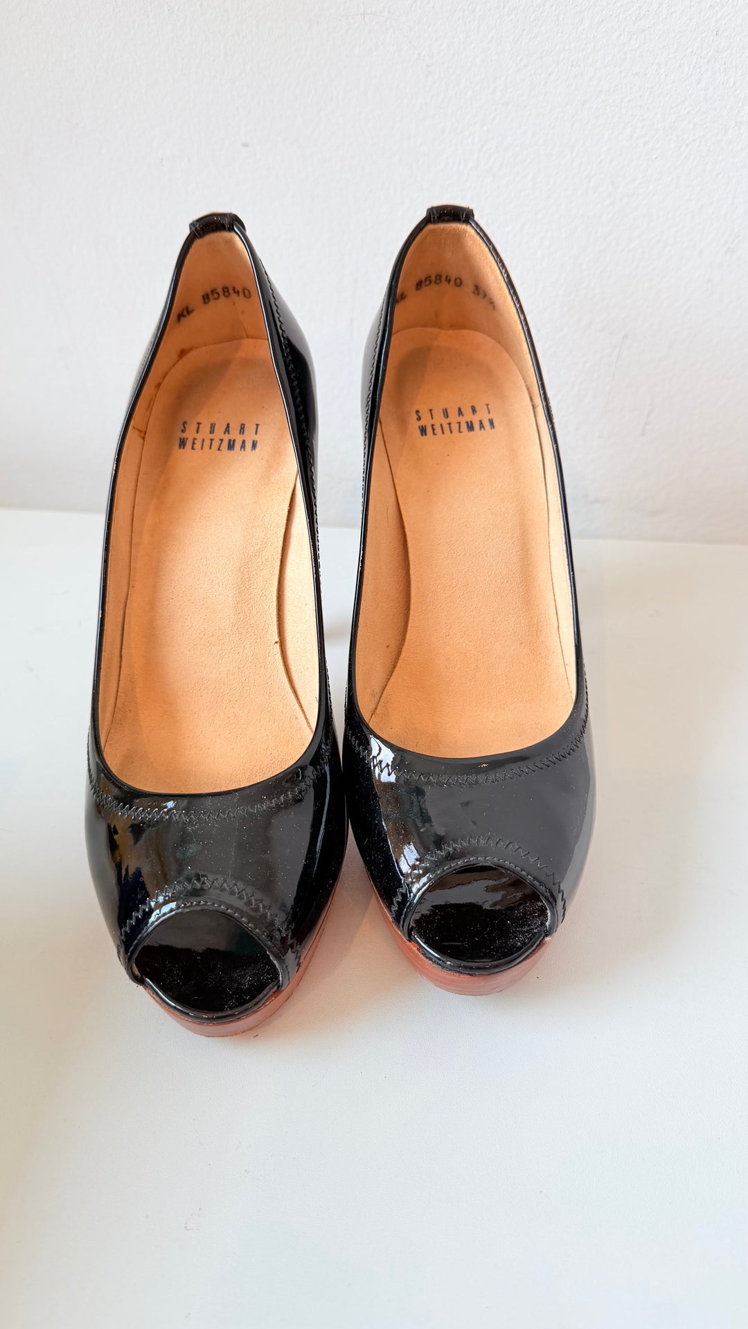 Stuart Weitzman Black Patent Analine Platform Pump Peep Toe Pumps Size 37.5