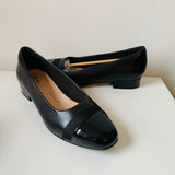 Clark’s Collection Women’s Juliet Monte Flats In Black /Patent Size 10 New in Box