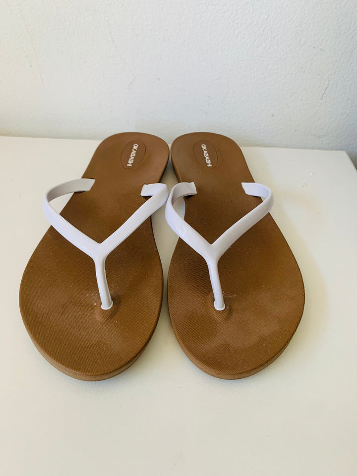 Okabashi White Flip Flops Size 7