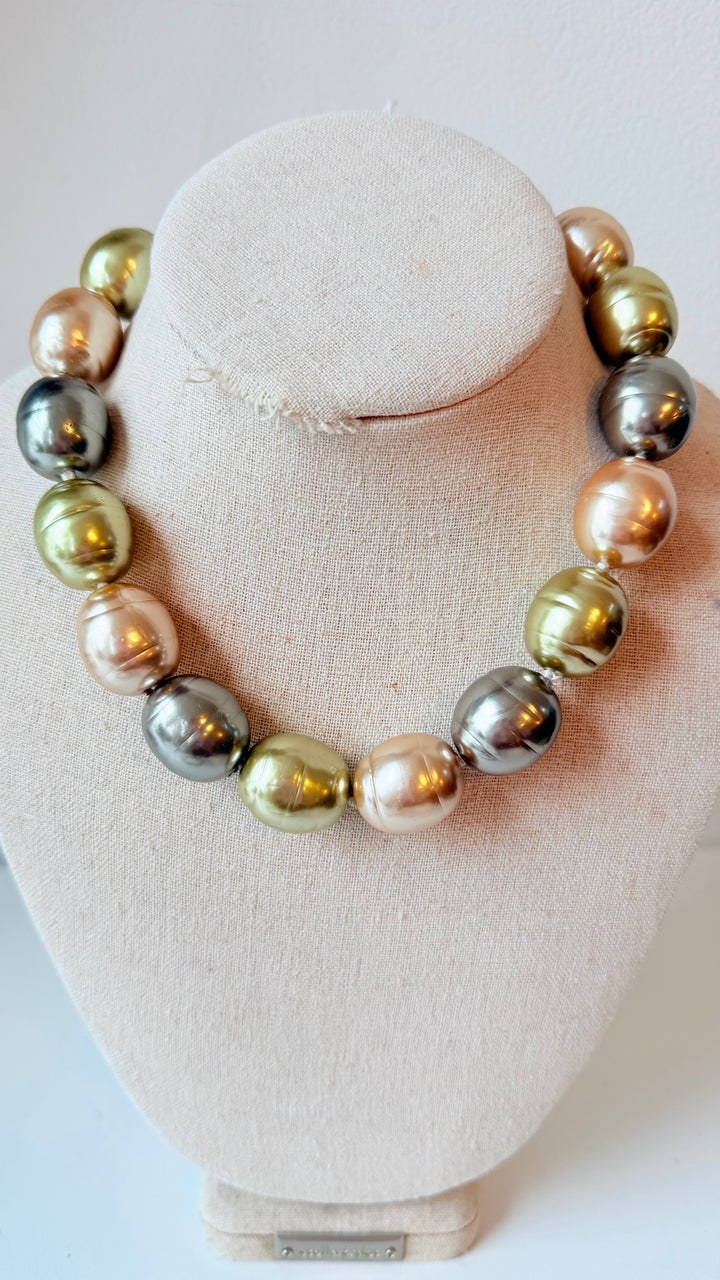 Marjorica Faux Multi Colored Chunky Pearl Necklace