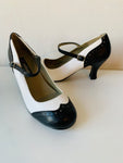 Funtasma Women’s Flapper -25 Shoe in Black & White Size 9 New