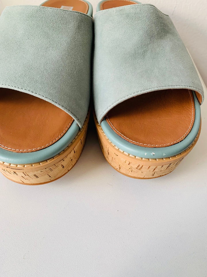 Fitflop Pale Blue Suede Platform Slide on Sandal Size 10