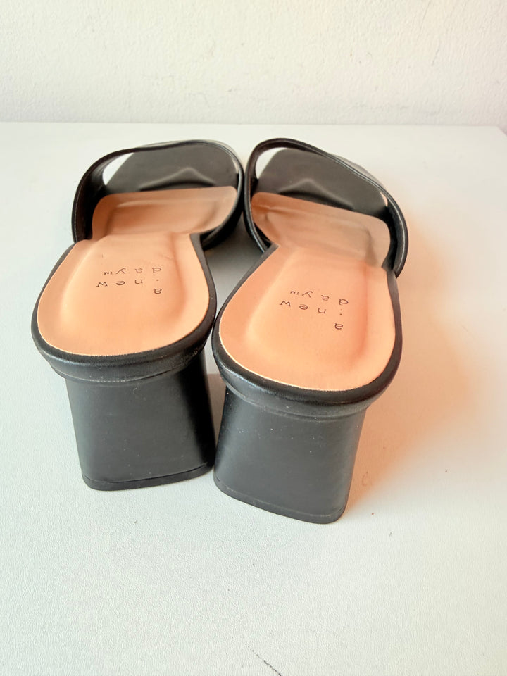 A New Day Black Slip On Block Heeled Sandals Size 9
