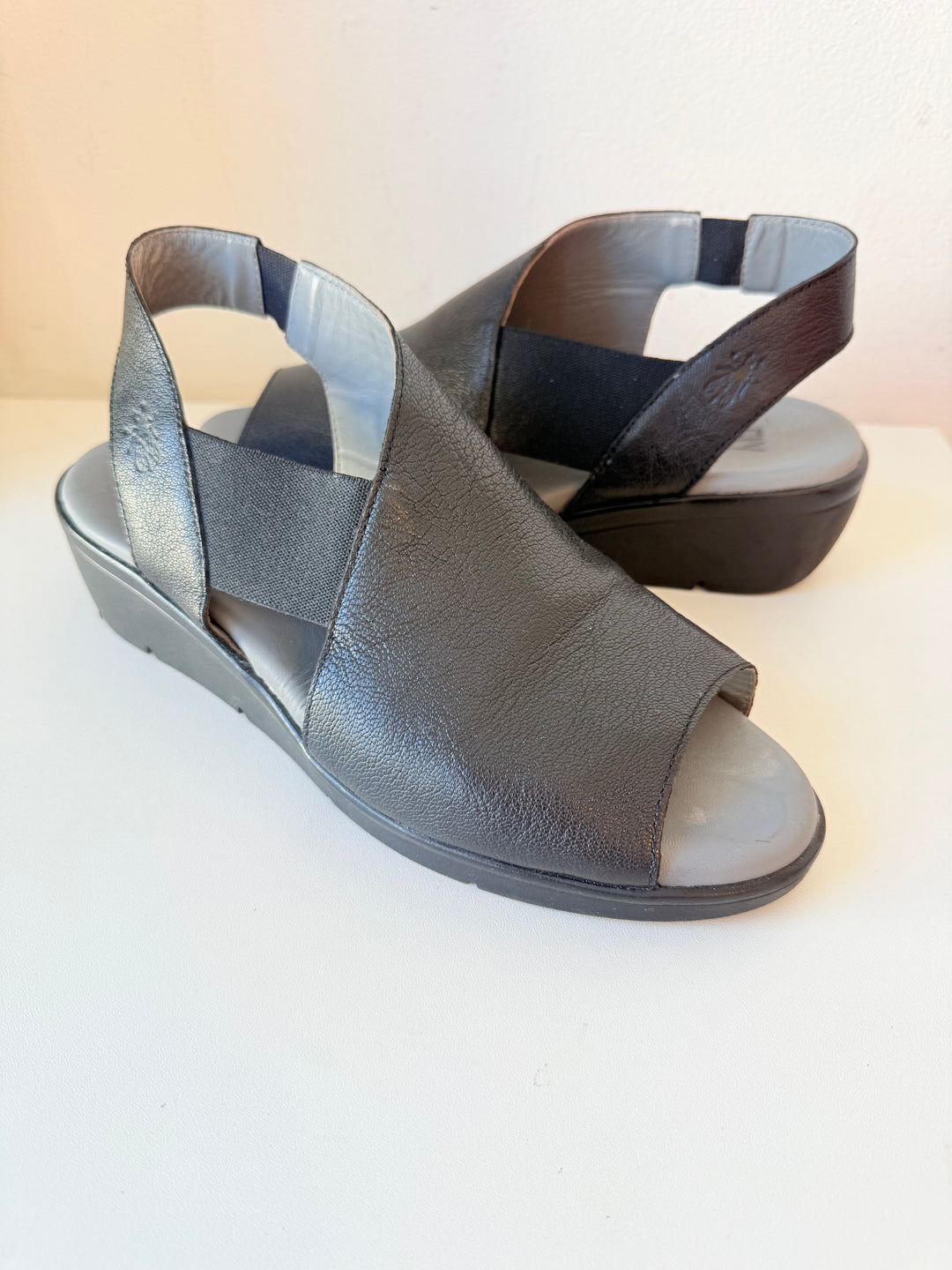 Fly London Nily Wedge Black Leather Sandals Size 39