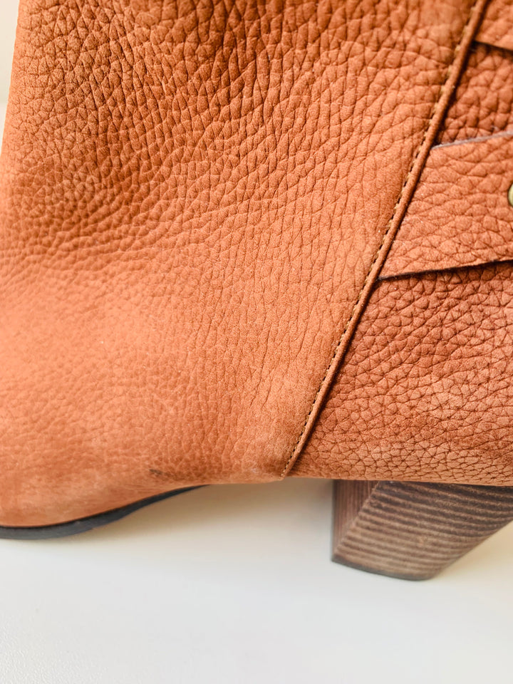 Cole Haan Brown Pebble Grain Leather Ankle Boots Size 7.5