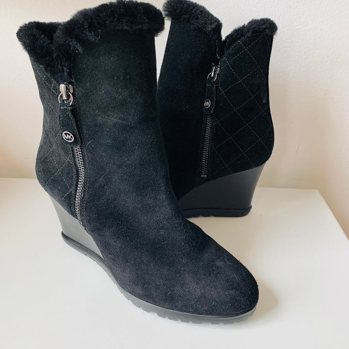 Michael Kors Black Suede Wedge Boots Size 7