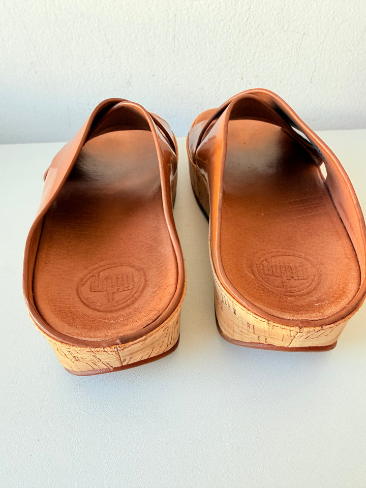 Fitop Brown Patent Criss Cross Cork Platform Sandals Size 7