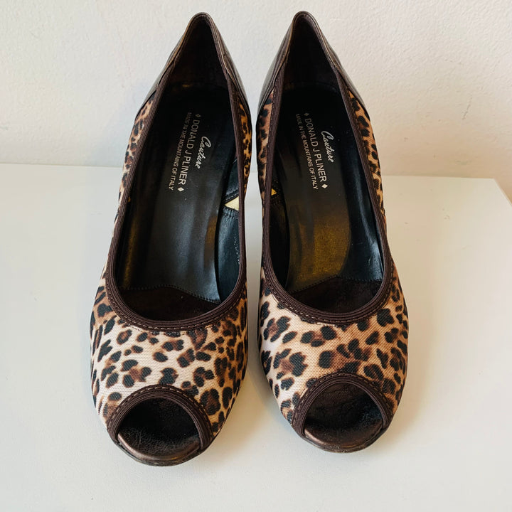 Donald Pliner Couture Peep Toe Cheetah Pumps In Brown Size 8.5