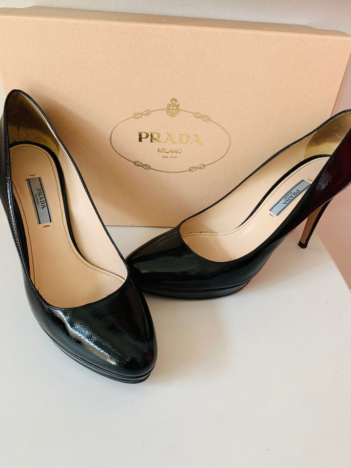 Prada Black Leather Pumps Size 38