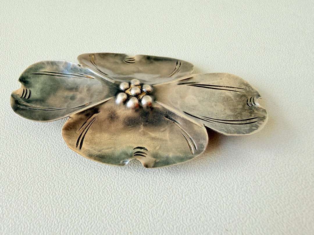 Stuart Nye Vintage Hand Wrought Dogwood Flower Sterling Brooch