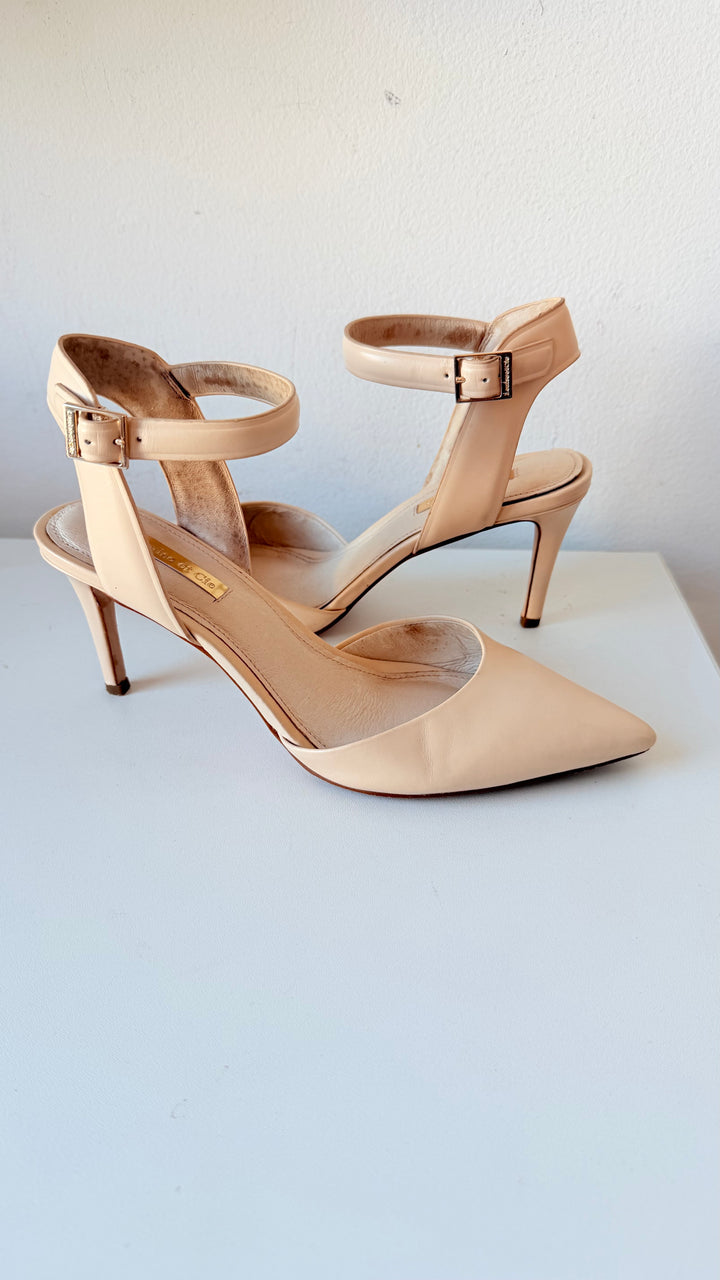 Louis Et Cie Kota Cream Ankle Strap Pointed Toe Leather Pumps Size 38