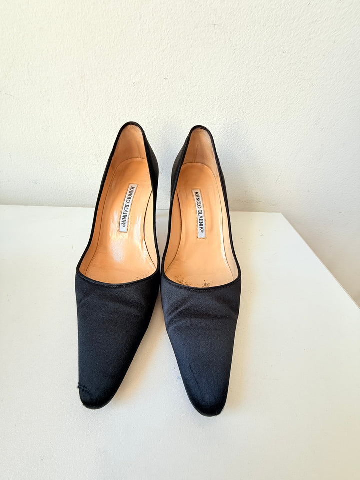 Manolo Blahnik Black Satin Pumps Size 36.5