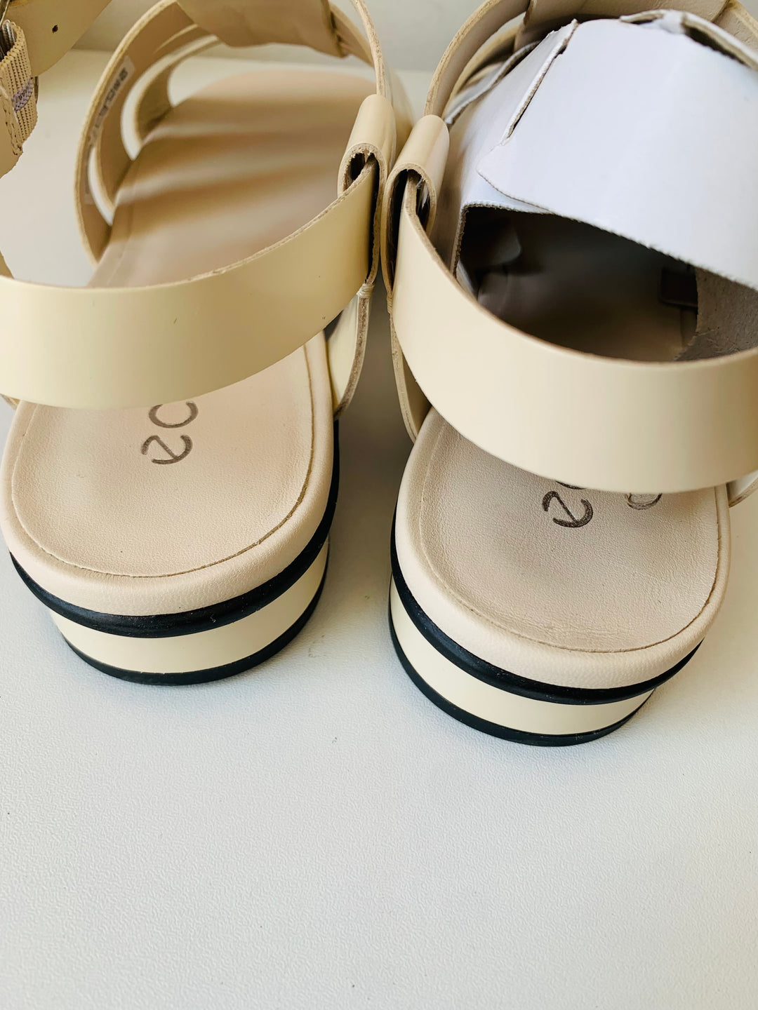 Ecco Sculpted Alba 25 Off White Sandal Size 41 (US 10-10.5) New In Box