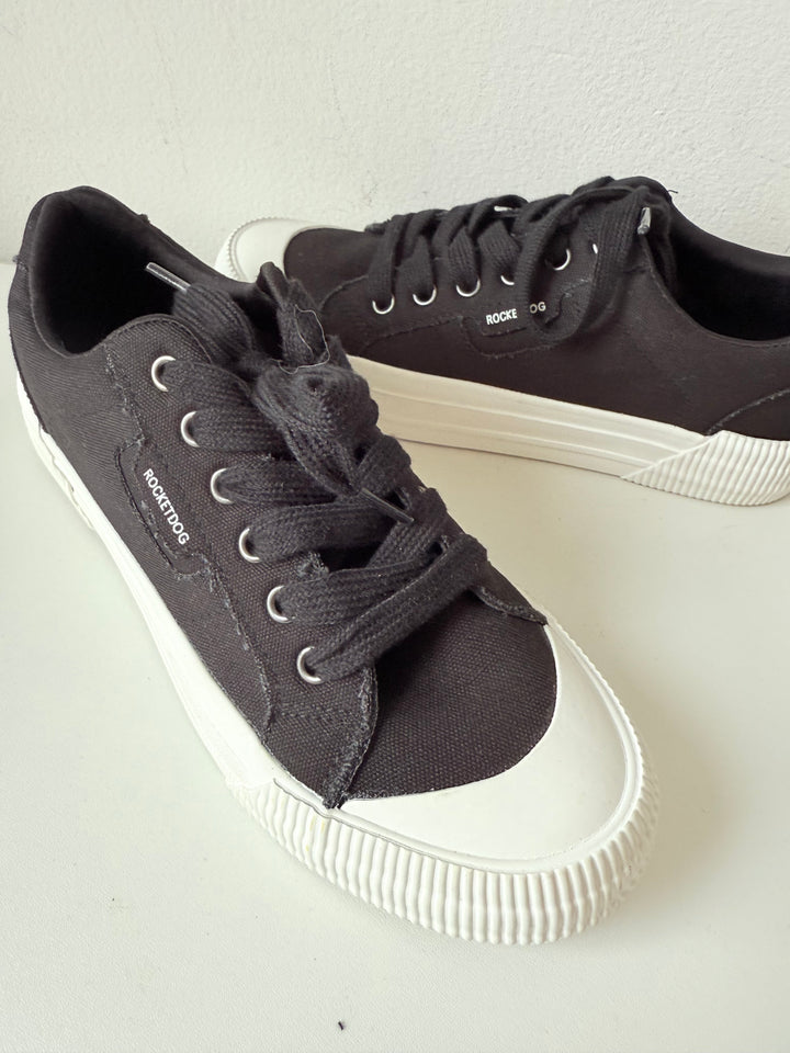 Rocketdog Black Canvas Sneakers Size 8