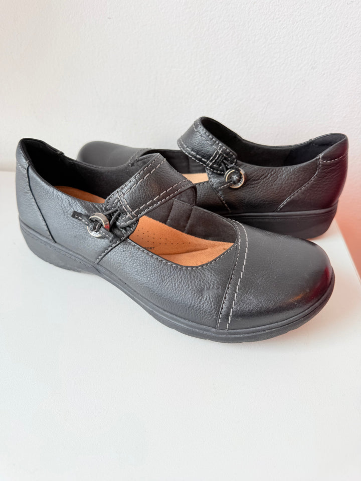Clark’s Carleigh Mary Jane’s In Black Leather Size 10