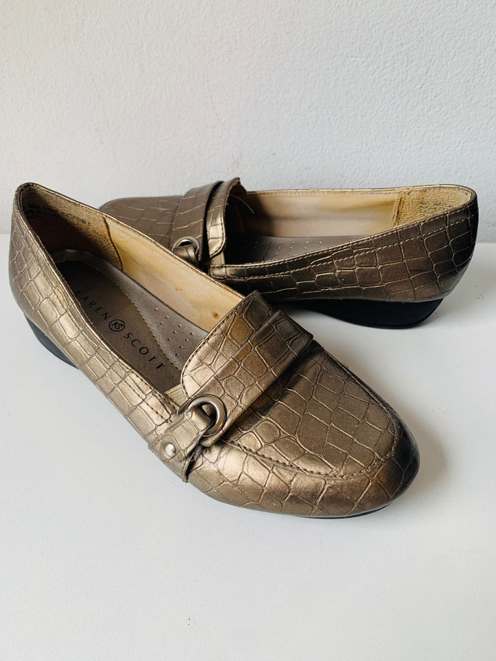 Karen Scott Gold Metallic Croc Embossed Slip On Shoes Size 7