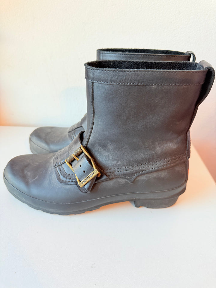Hunter Light Black Moto Buckle Boots Women’s Size 9