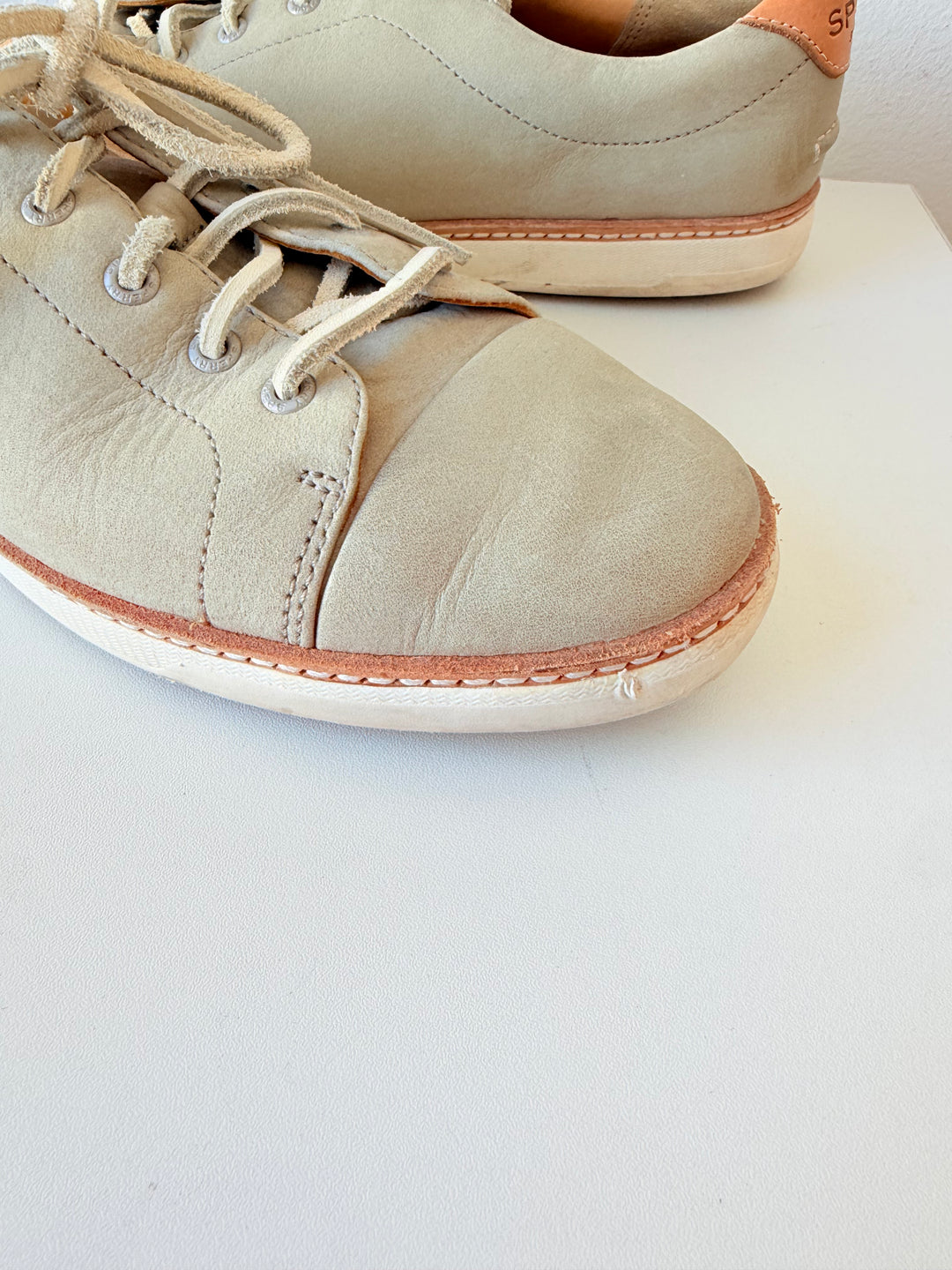 Sperry Top Sieder Gold Cup Cruz Leather Sneaker Size 10 an Light Grey