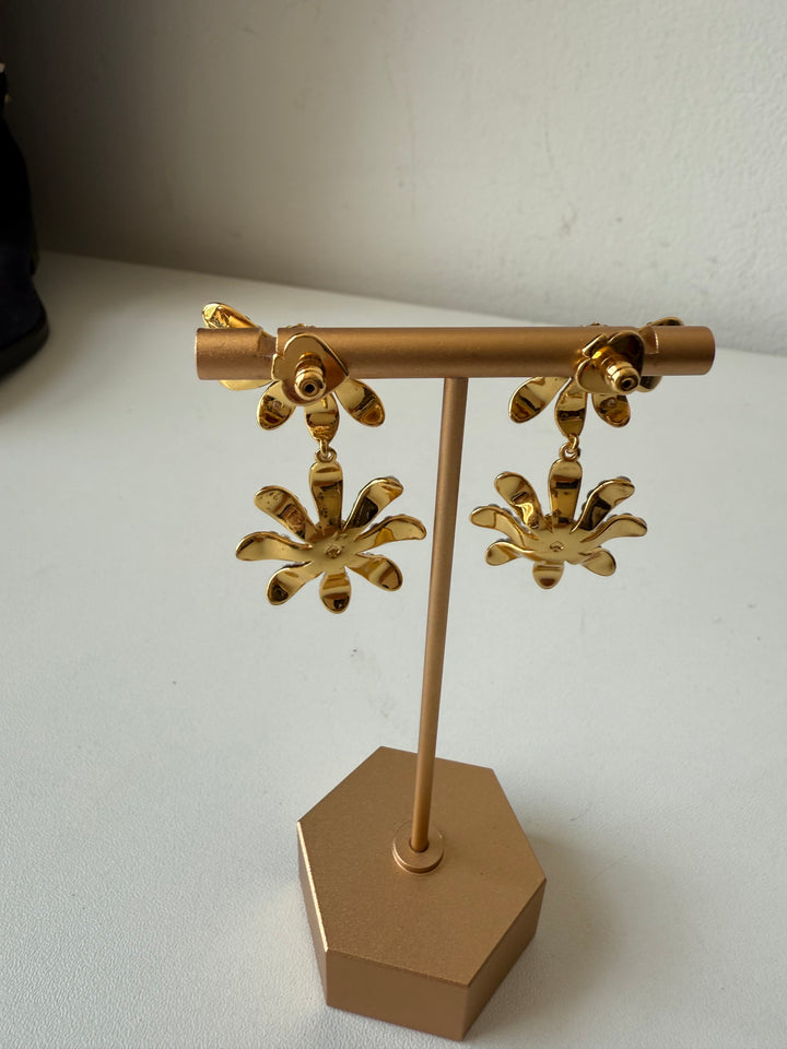 Kate Spade Daisy Pierced Earrings