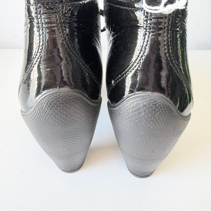 Ecco Black Patent Lace Up Heeled Boots Size 10