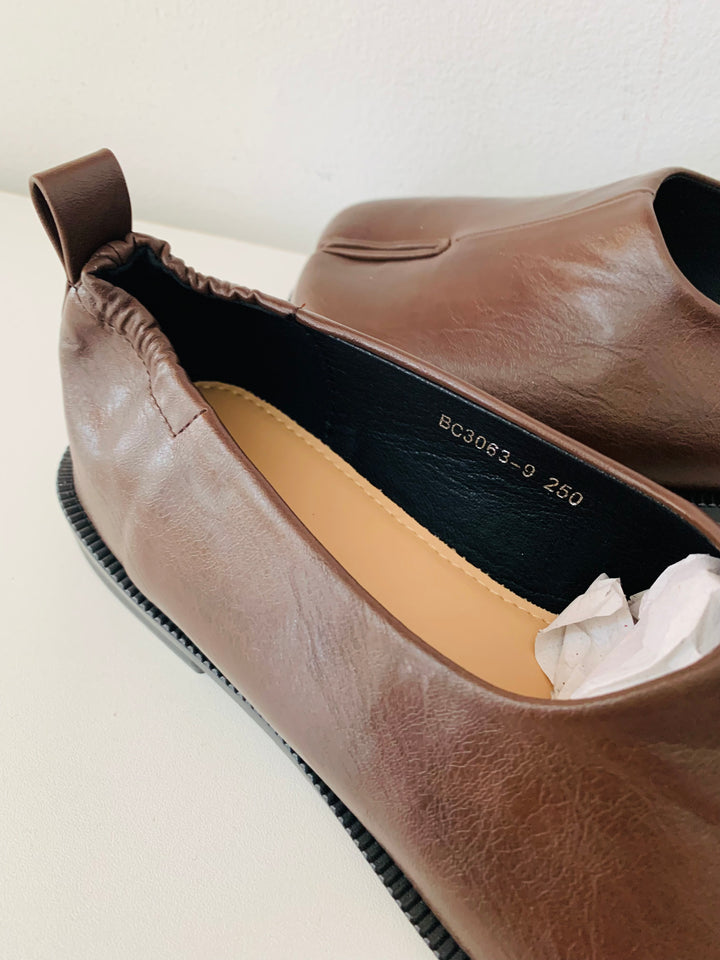 Raboesy Brown Leather Flats Size 40