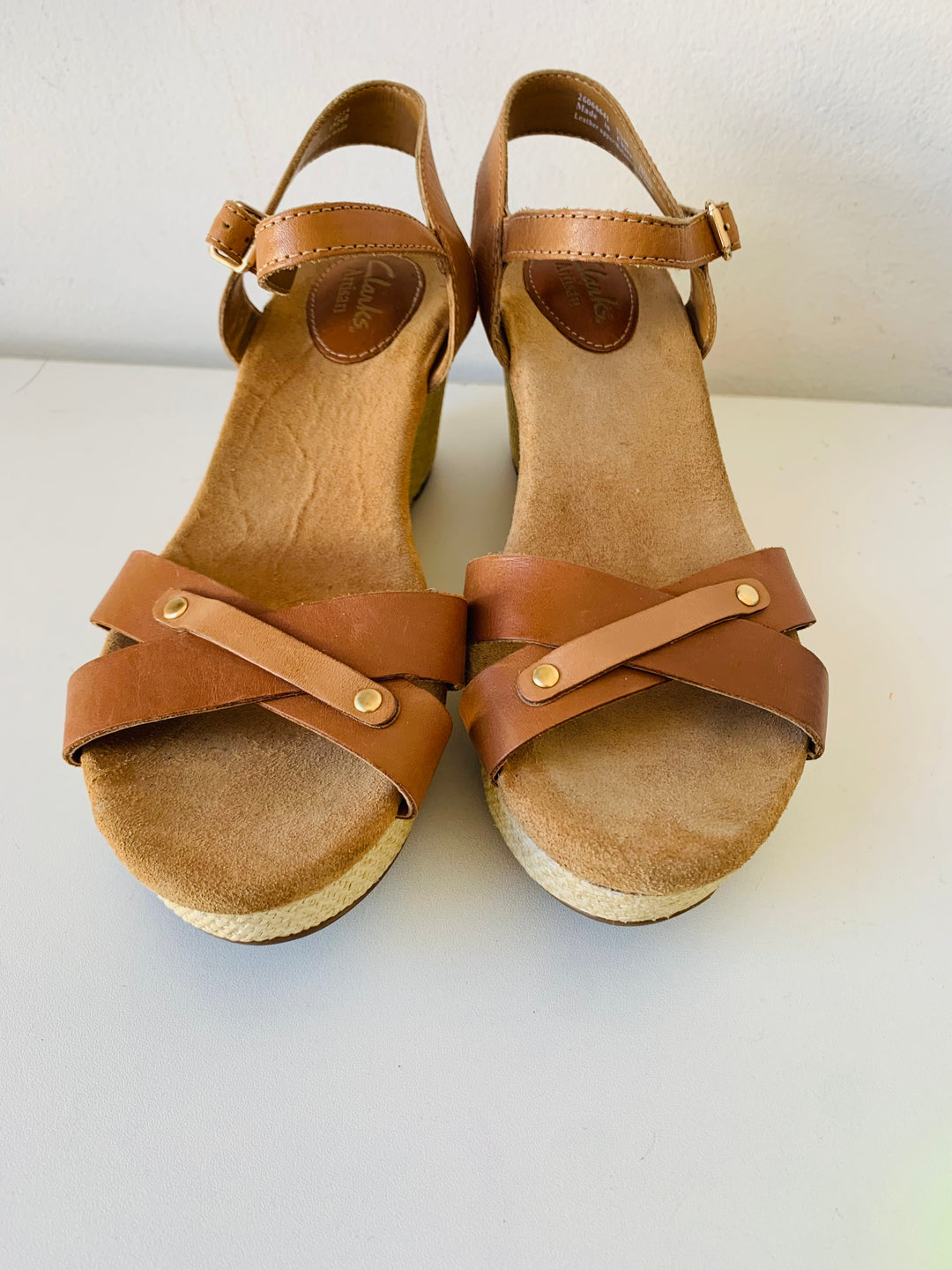 Clark’s Tan Leather Wedge Sandals Size 7.5