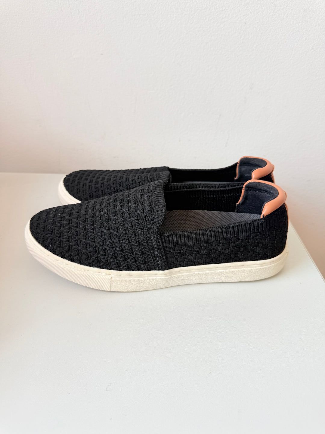 Kelly & Katie Kk-Estarr Black Slip On Shoes Size 7.5 Wide